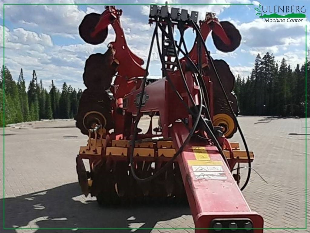 Vaderstad Carrier 420 - Disc harrow: picture 1 Vaderstad Carrier 420 - Disc harrow: picture 1