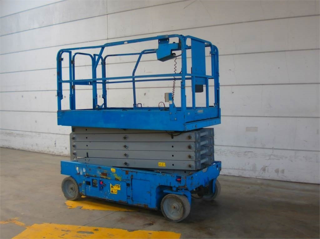 Genie GS3246 - Scissor lift: picture 2 Genie GS3246 - Scissor lift: picture 2