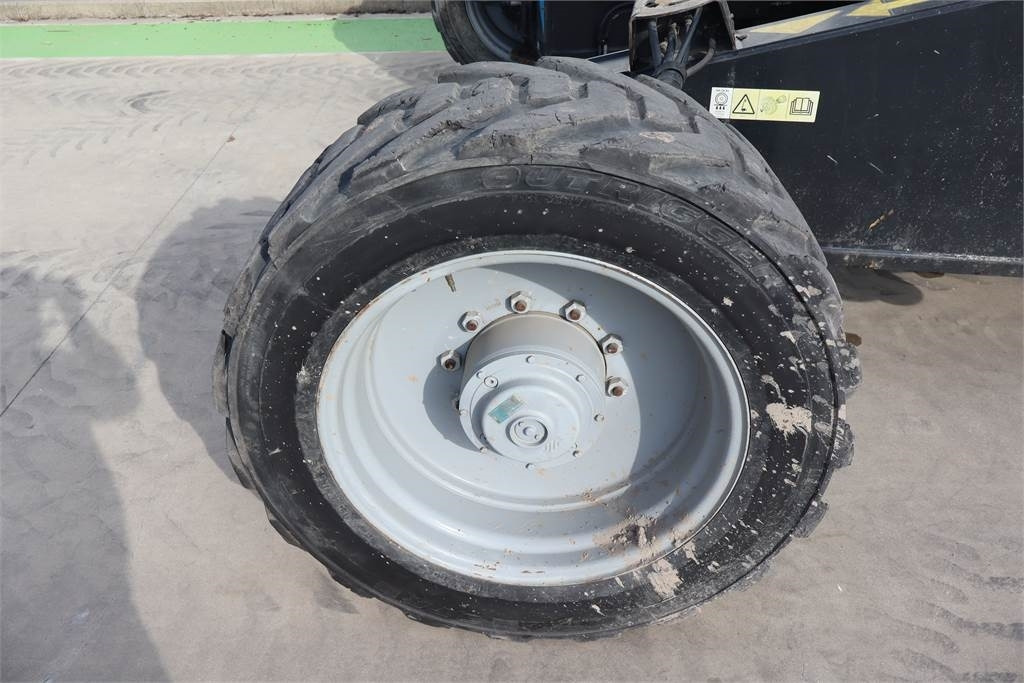 Telescopic boom Genie SX135XC: picture 14 Telescopic boom Genie SX135XC: picture 14