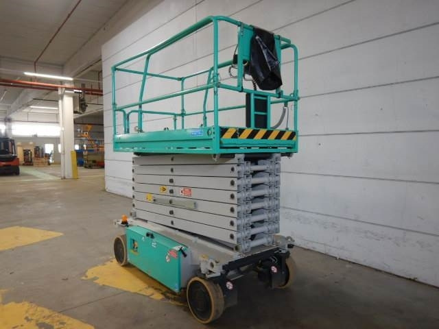Imer IM14122 - Scissor lift: picture 3 Imer IM14122 - Scissor lift: picture 3
