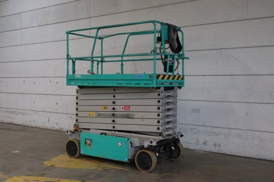 Imer IM14122 - Scissor lift: picture 2 Imer IM14122 - Scissor lift: picture 2