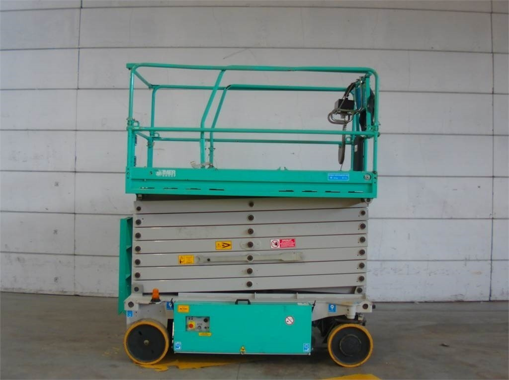 Imer IM14122 - Scissor lift: picture 1 Imer IM14122 - Scissor lift: picture 1