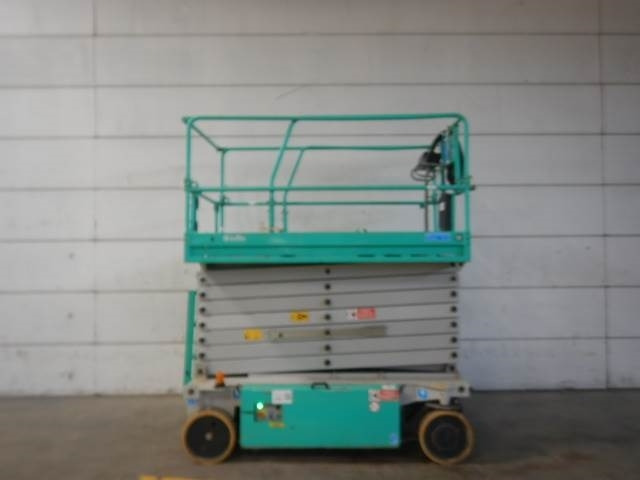 Imer IM14122 - Scissor lift: picture 1 Imer IM14122 - Scissor lift: picture 1