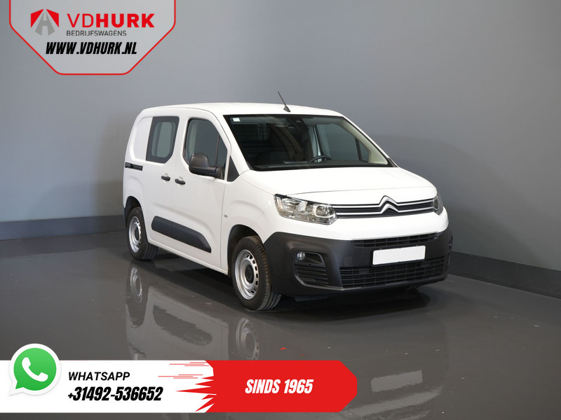 Citroën Berlingo 1.2 PureTech 110 pk BPM VRIJ! BENZINE/ PDC/ Cruise/ Airco - Small van: picture 1 Citroën Berlingo 1.2 PureTech 110 pk BPM VRIJ! BENZINE/ PDC/ Cruise/ Airco - Small van: picture 1