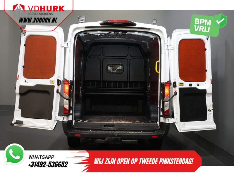 Ford Transit 2.0 TDCI 130 pk L3H2 DC Dubbel Cabine 7 Pers./ Riem V.V./ Adapt. Cruise/ CarPlay/ PDC/ Navi/ Camera/ Airco/ Trekhaak - Panel van, Combi van: picture 5 Ford Transit 2.0 TDCI 130 pk L3H2 DC Dubbel Cabine 7 Pers./ Riem V.V./ Adapt. Cruise/ CarPlay/ PDC/ Navi/ Camera/ Airco/ Trekhaak - Panel van, Combi van: picture 5