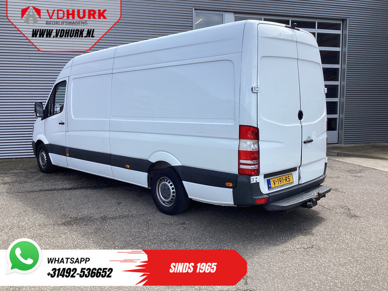 Mercedes-Benz Sprinter 313 2.2 CDI L3H2 EXPORT ONLY Airco/ Cruise/ Camera/ Carplay/ Trekhaak - Panel van: picture 2 Mercedes-Benz Sprinter 313 2.2 CDI L3H2 EXPORT ONLY Airco/ Cruise/ Camera/ Carplay/ Trekhaak - Panel van: picture 2