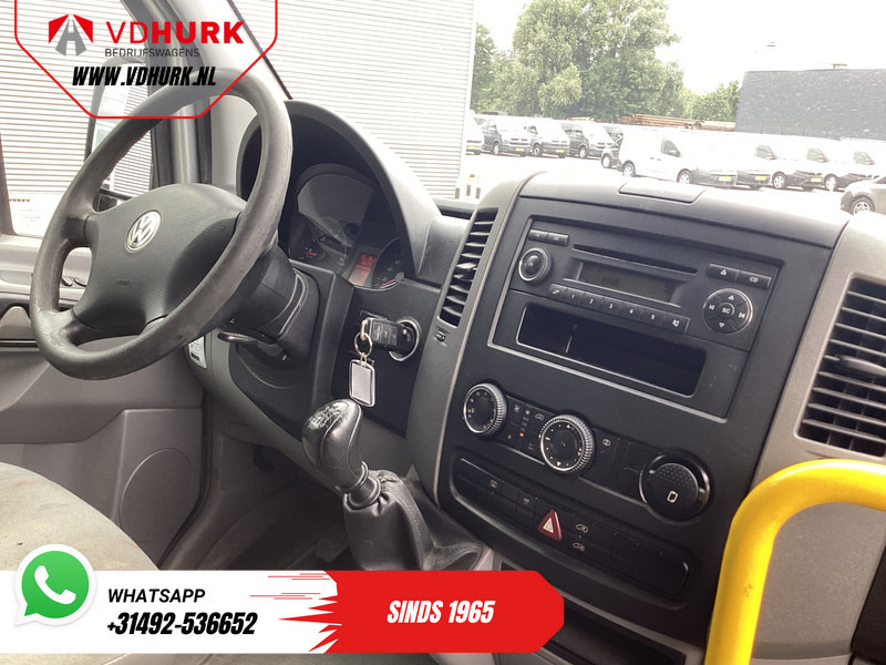 Volkswagen Crafter 35 2.5 TDI L2H2 MARGE EXPORT ONLY NL Auto/ APK 7-2026/ 5 Zyl./ Combi/ 9 Persoons/ Kombi/ 9P/ Sidebars/ Airco/ Rolstoellift - Minibus, Passenger van: picture 3 Volkswagen Crafter 35 2.5 TDI L2H2 MARGE EXPORT ONLY NL Auto/ APK 7-2026/ 5 Zyl./ Combi/ 9 Persoons/ Kombi/ 9P/ Sidebars/ Airco/ Rolstoellift - Minibus, Passenger van: picture 3