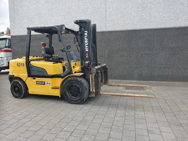 Forklift Hyundai 45DS.7E 7 ton 45DS.7E: picture 7 Forklift Hyundai 45DS.7E 7 ton 45DS.7E: picture 7