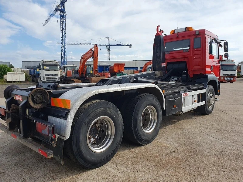 MAN TGA 28.390 - Hook lift truck: picture 4 MAN TGA 28.390 - Hook lift truck: picture 4