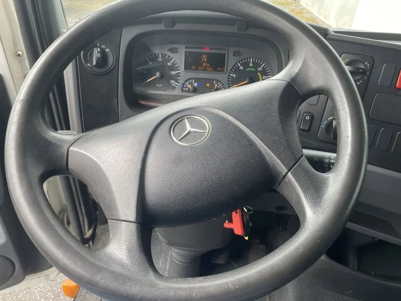 Horse truck Mercedes-Benz Atego 1018 *Cruise control*Airco*Achteruitrijcamera*elektrische ruiten: picture 15