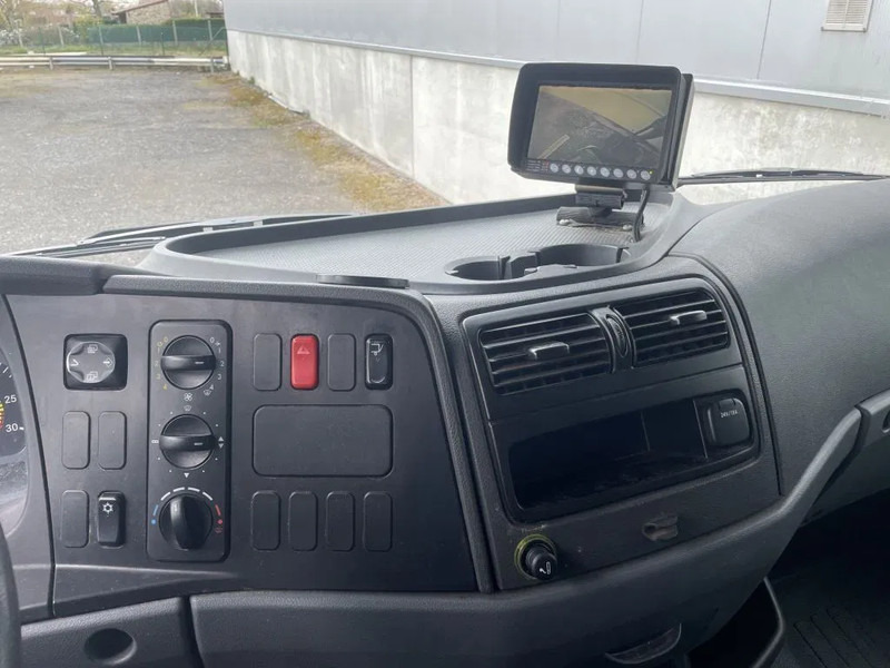 Horse truck Mercedes-Benz Atego 1018 *Cruise control*Airco*Achteruitrijcamera*elektrische ruiten: picture 16