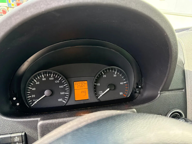 Mercedes-Benz Sprinter 313 CDI 9Pers*DubbeleAirco*Diesel*EcoStartStop* - Car: picture 3 Mercedes-Benz Sprinter 313 CDI 9Pers*DubbeleAirco*Diesel*EcoStartStop* - Car: picture 3