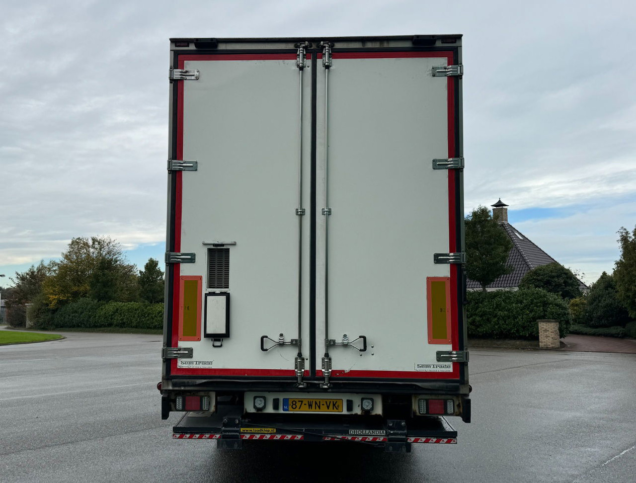 DRACO MZS 218 Wipkar 750 x 250 x 290 CM Inside Tail Lift 2021 TRS Iceland TOP Condition NL Trailertrailer - Refrigerator trailer: picture 4 DRACO MZS 218 Wipkar 750 x 250 x 290 CM Inside Tail Lift 2021 TRS Iceland TOP Condition NL Trailertrailer - Refrigerator trailer: picture 4