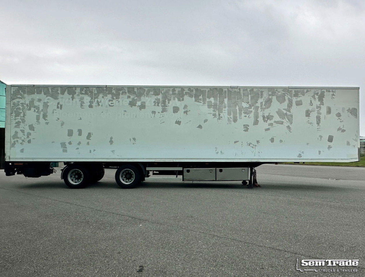 Lamboo T03 Isolated BOX + Heater Steering Axle Lift Axle Tail Lift NL-Trailer - Closed box semi-trailer: picture 5 Lamboo T03 Isolated BOX + Heater Steering Axle Lift Axle Tail Lift NL-Trailer - Closed box semi-trailer: picture 5