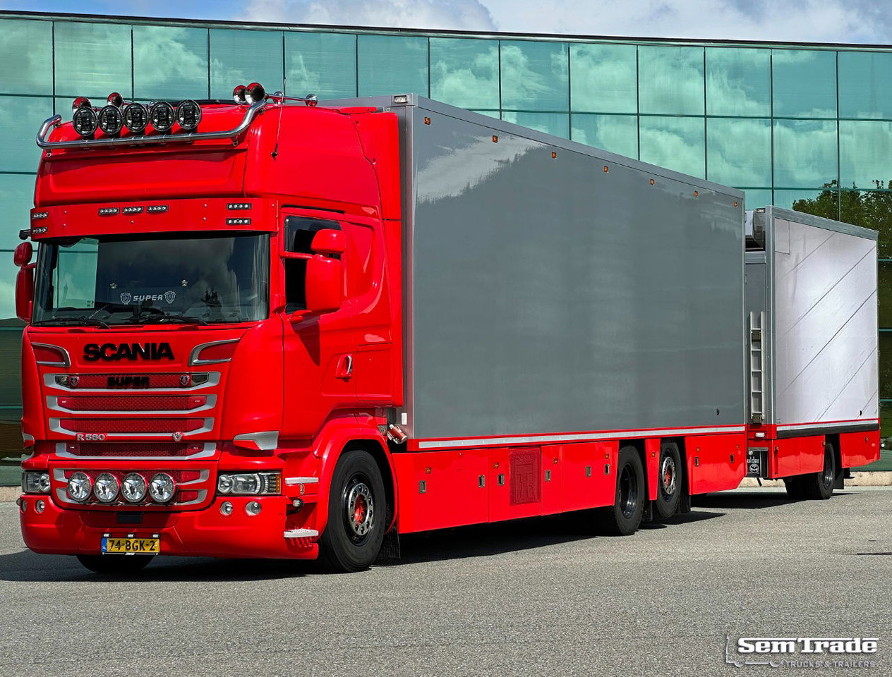 Scania R580 V8 Retarder 2X Thermo King Theo Mulder Isolated Boxes Super Condition NL-Combi - Refrigerator truck: picture 1 Scania R580 V8 Retarder 2X Thermo King Theo Mulder Isolated Boxes Super Condition NL-Combi - Refrigerator truck: picture 1