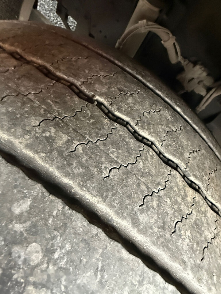 Tractor unit DAF XF 510 TOP CONDITION!!!: picture 16 Tractor unit DAF XF 510 TOP CONDITION!!!: picture 16