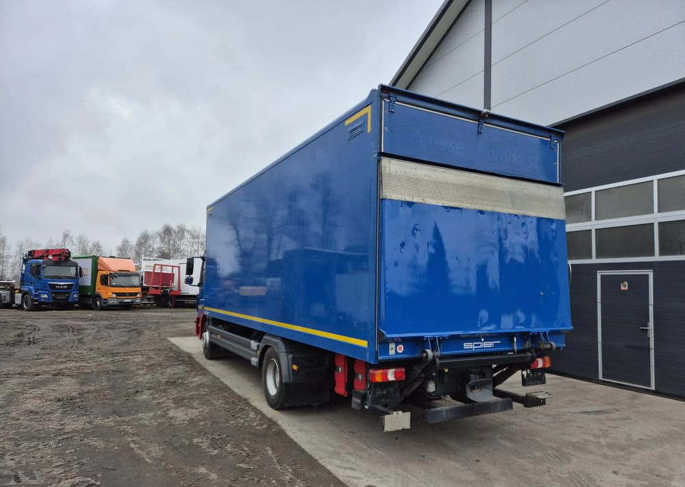 Mercedes-Benz Atego 1330 Euro 6 - Box truck: picture 4 Mercedes-Benz Atego 1330 Euro 6 - Box truck: picture 4