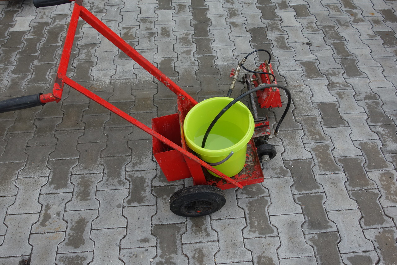 3M 3M Stamark Grundierungssprühgerät Straßenmarkierung - Asphalt machine: picture 3 3M 3M Stamark Grundierungssprühgerät Straßenmarkierung - Asphalt machine: picture 3