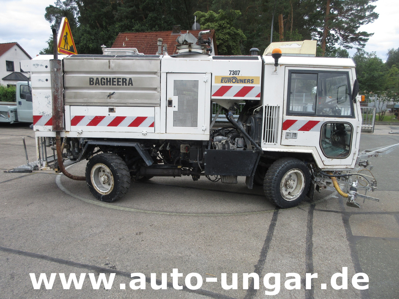 Euroliners Trassar Bagheera Markiermaschine Roadmarking Straßenmarkierung - Asphalt machine: picture 5 Euroliners Trassar Bagheera Markiermaschine Roadmarking Straßenmarkierung - Asphalt machine: picture 5