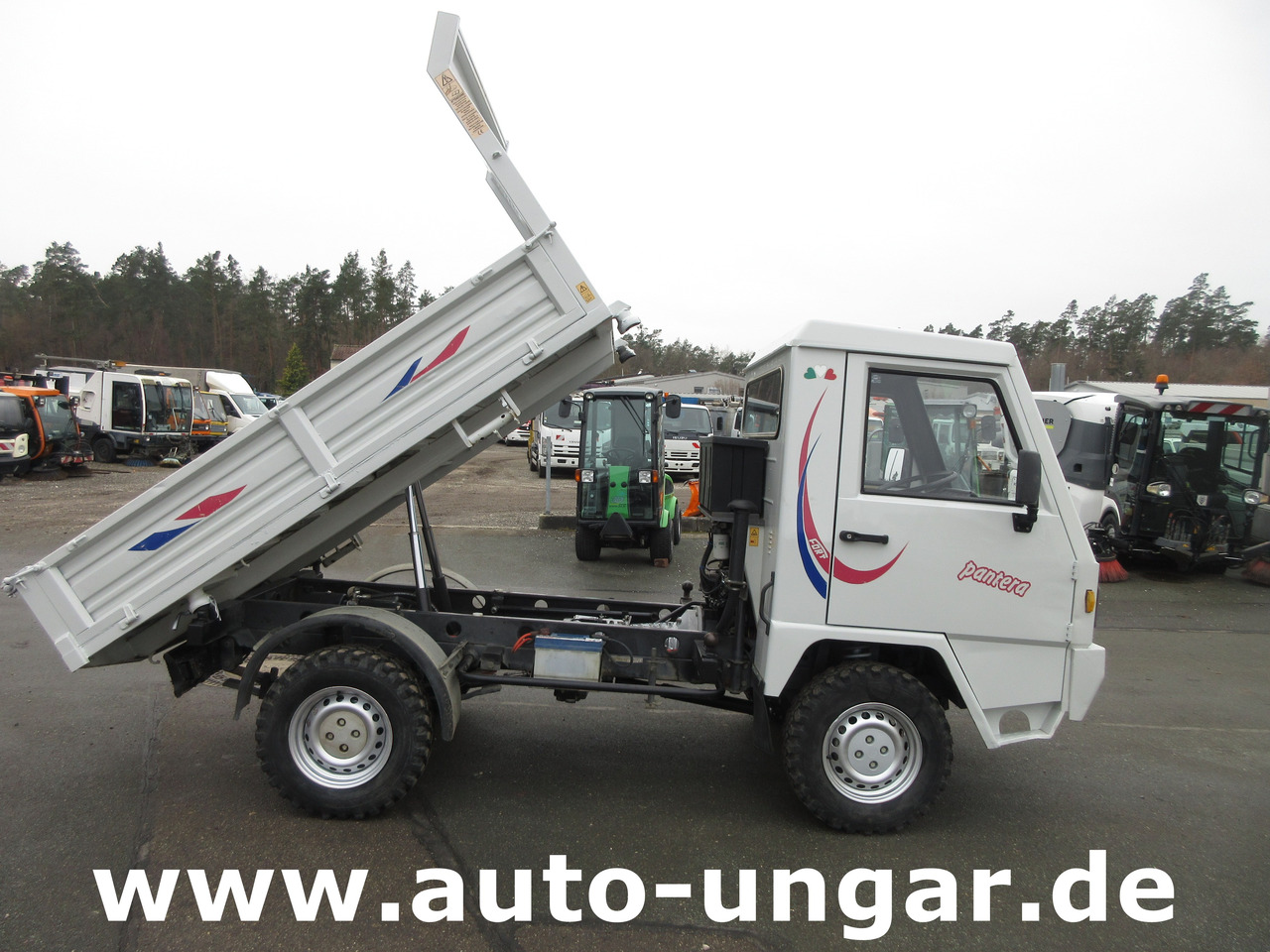 FORT Pantera 4WD Comaca Car 4x4 3-Seiten Kipper Untersetzung 40km/h Agricultural - Farm tipping trailer/ Dumper: picture 5 FORT Pantera 4WD Comaca Car 4x4 3-Seiten Kipper Untersetzung 40km/h Agricultural - Farm tipping trailer/ Dumper: picture 5