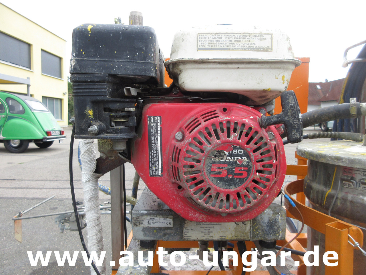 Graco LineLazer II 5900  auf Zindel VarioZet Linedriver Perlstreuer + Airless-Farb-Spritze Hofmann - Asphalt machine: picture 4 Graco LineLazer II 5900  auf Zindel VarioZet Linedriver Perlstreuer + Airless-Farb-Spritze Hofmann - Asphalt machine: picture 4