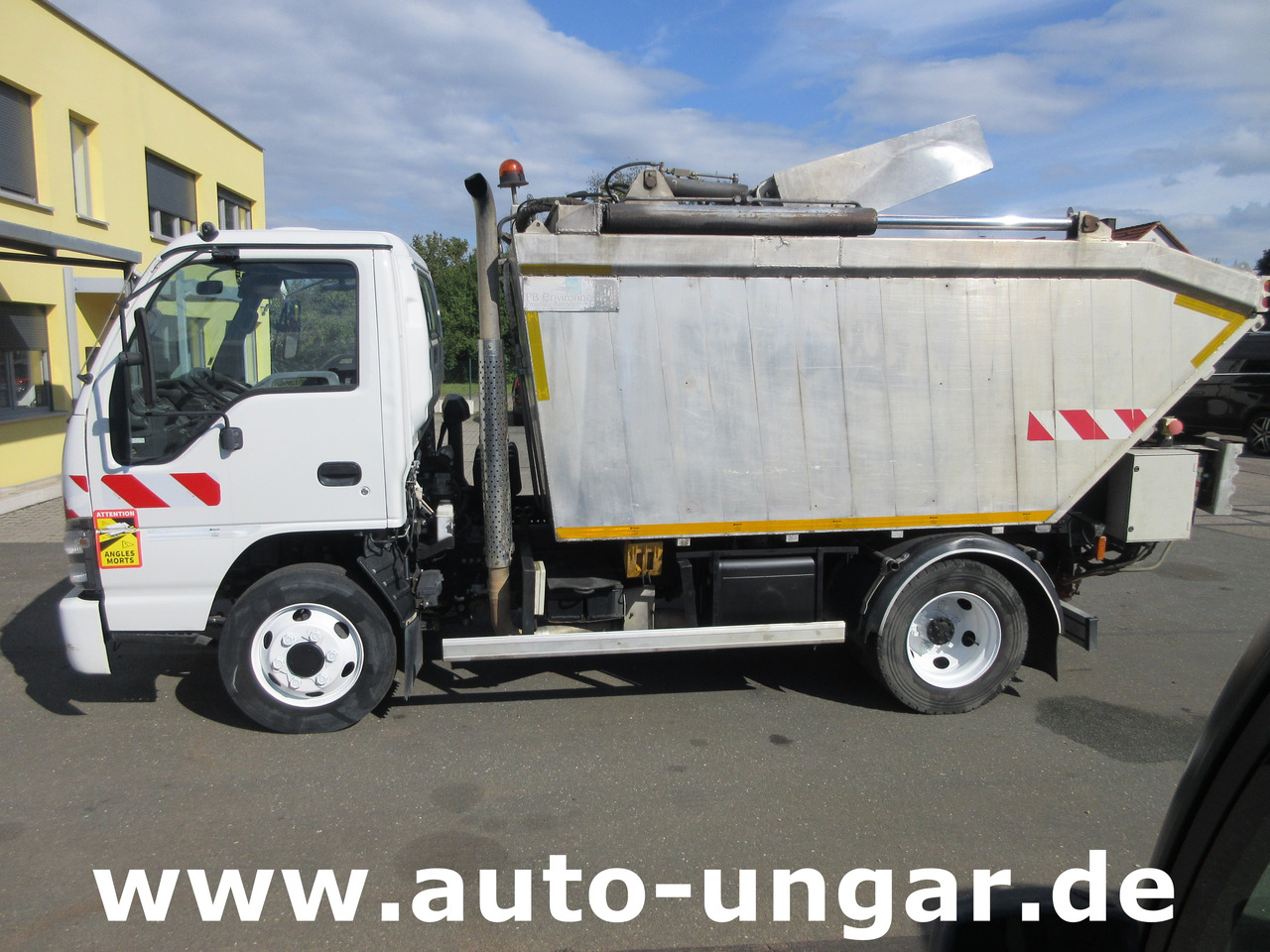 Garbage truck ISUZU NQR smoother NPR 75 Q75.Y07 Faun Müllwagen Euro 4 Kipper Lifter Presse: picture 13