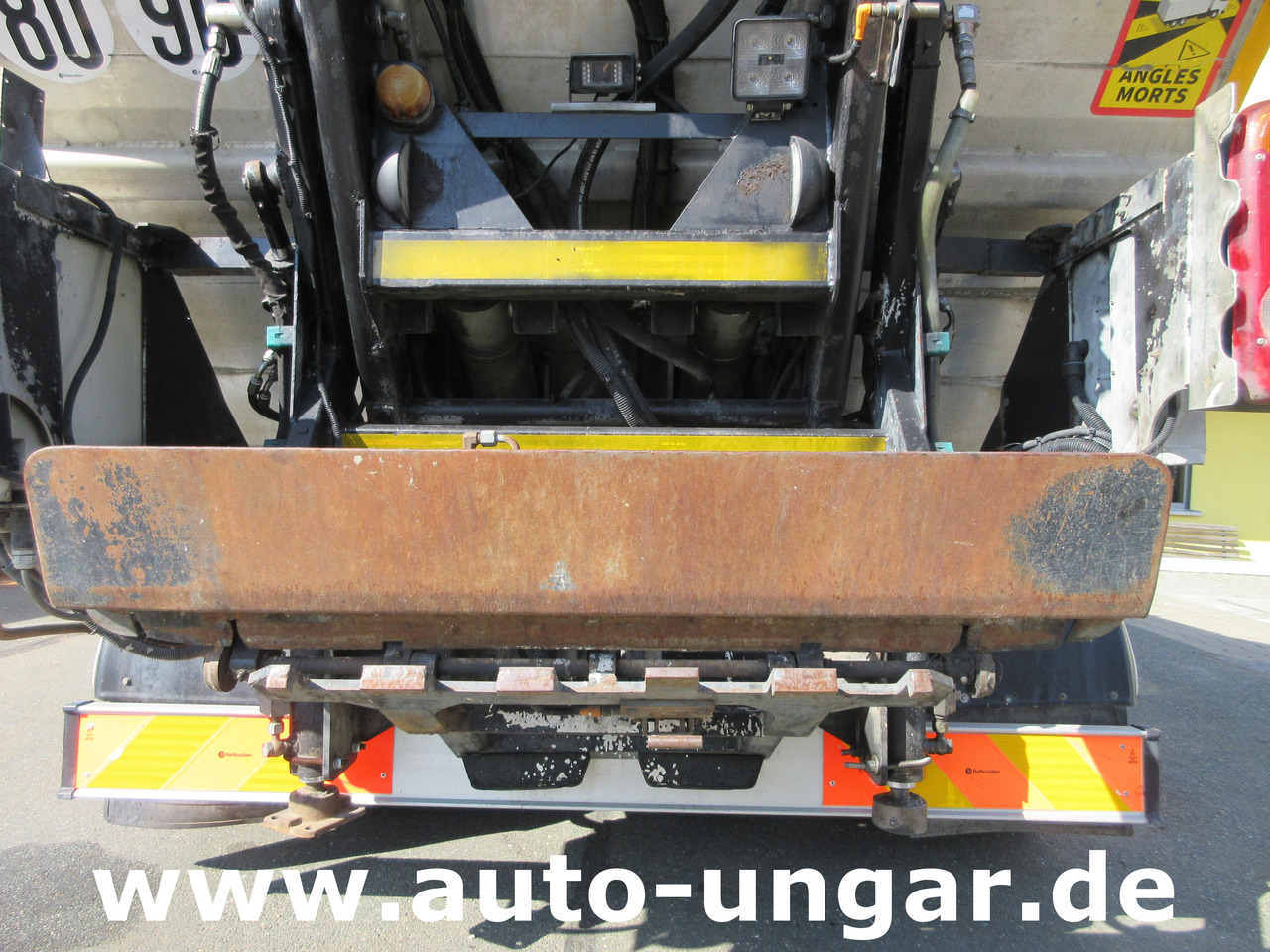 Garbage truck ISUZU NQR smoother NPR 75 Q75.Y07 Faun Müllwagen Euro 4 Kipper Lifter Presse: picture 7