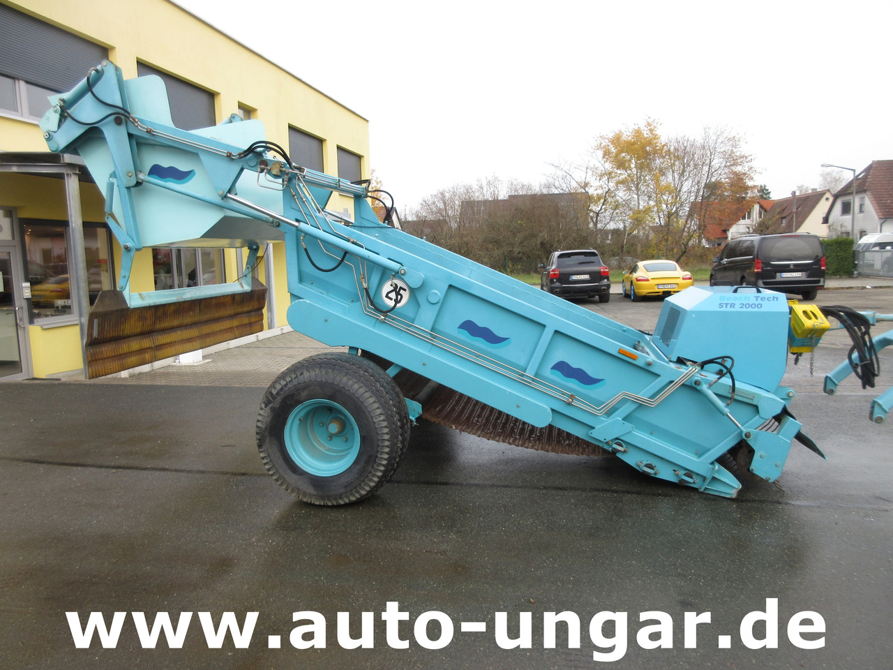 Kässbohrer BeachTech STR 2000 Cribleuse de Plage BeachCleaner Strandreiniger عمال تنظيف الشاطئ - Municipal/ Special vehicle: picture 4 Kässbohrer BeachTech STR 2000 Cribleuse de Plage BeachCleaner Strandreiniger عمال تنظيف الشاطئ - Municipal/ Special vehicle: picture 4