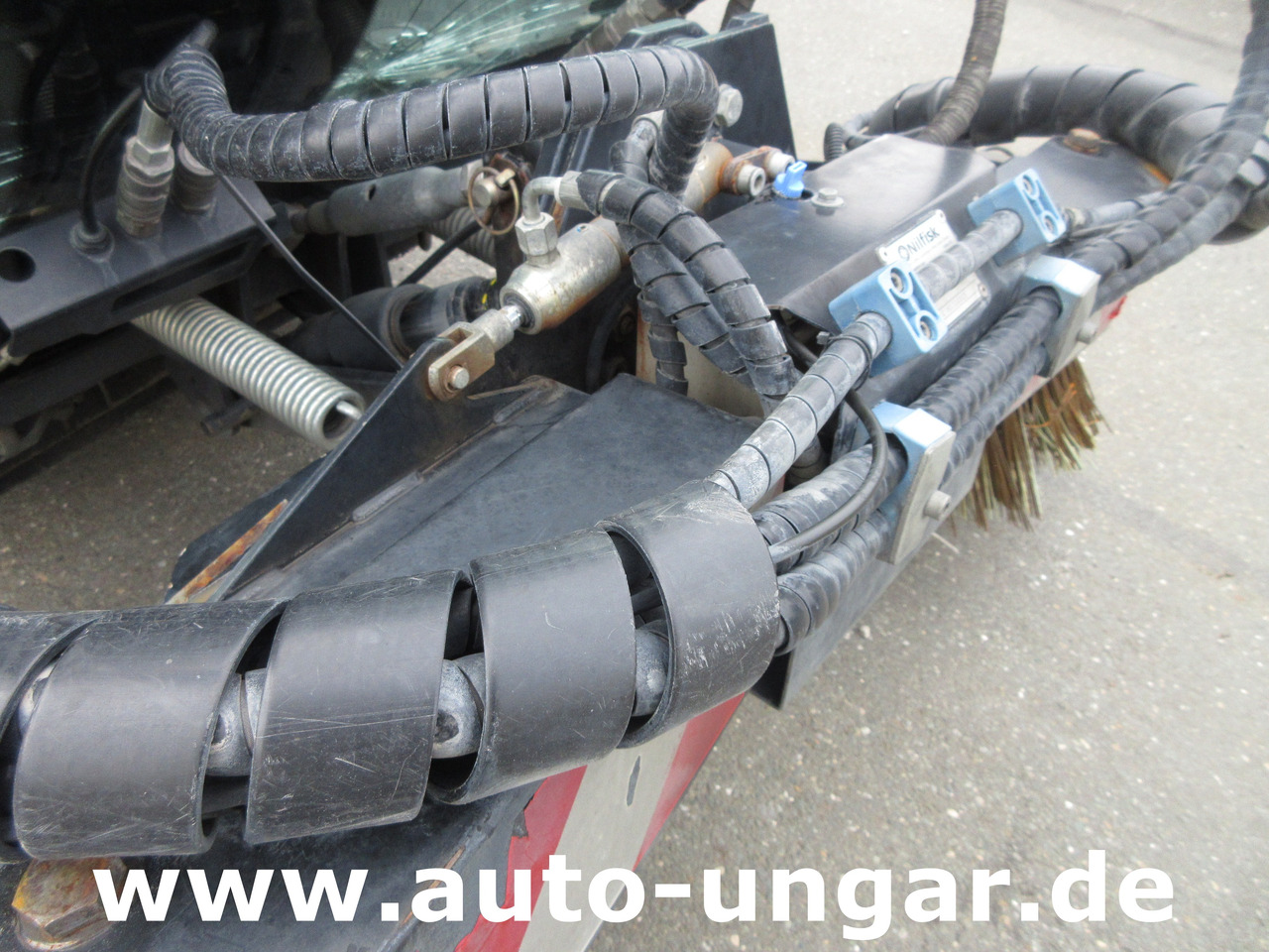 Nilfisk CR3500 CityRanger Schmidt Flexigo Multigo 4x4 Kehrmaschine Geräteträger - Road sweeper: picture 5 Nilfisk CR3500 CityRanger Schmidt Flexigo Multigo 4x4 Kehrmaschine Geräteträger - Road sweeper: picture 5