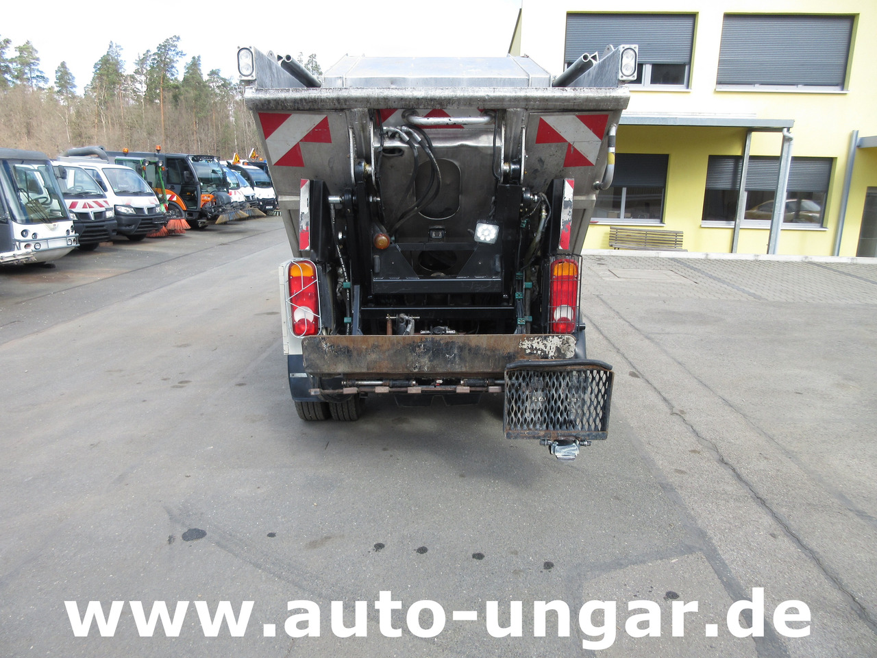 Renault Maxity Müllwagen 3.500kg Lifter Presse Kipper Tritt - Garbage truck: picture 5 Renault Maxity Müllwagen 3.500kg Lifter Presse Kipper Tritt - Garbage truck: picture 5