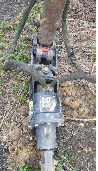 Caterpillar 305 E2 +drill - Mini excavator: picture 5 Caterpillar 305 E2 +drill - Mini excavator: picture 5