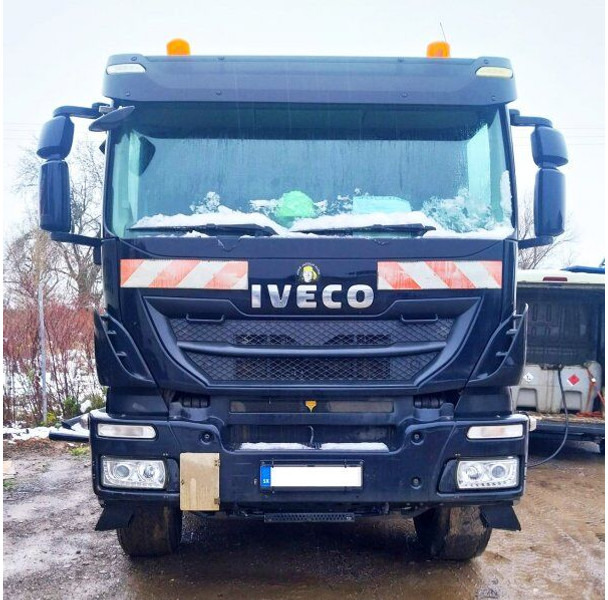 Iveco Trakker 450 - Tipper: picture 3 Iveco Trakker 450 - Tipper: picture 3