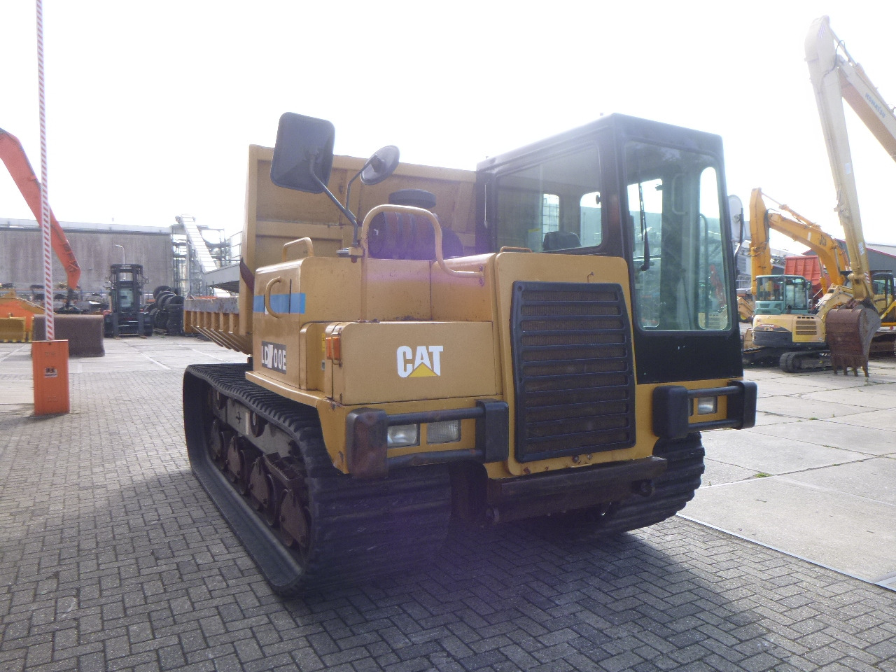 Construction machinery CATERPILLAR LD700E: picture 10