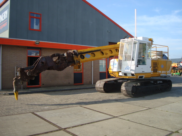 EWK TR2212LC - Crawler excavator: picture 1 EWK TR2212LC - Crawler excavator: picture 1