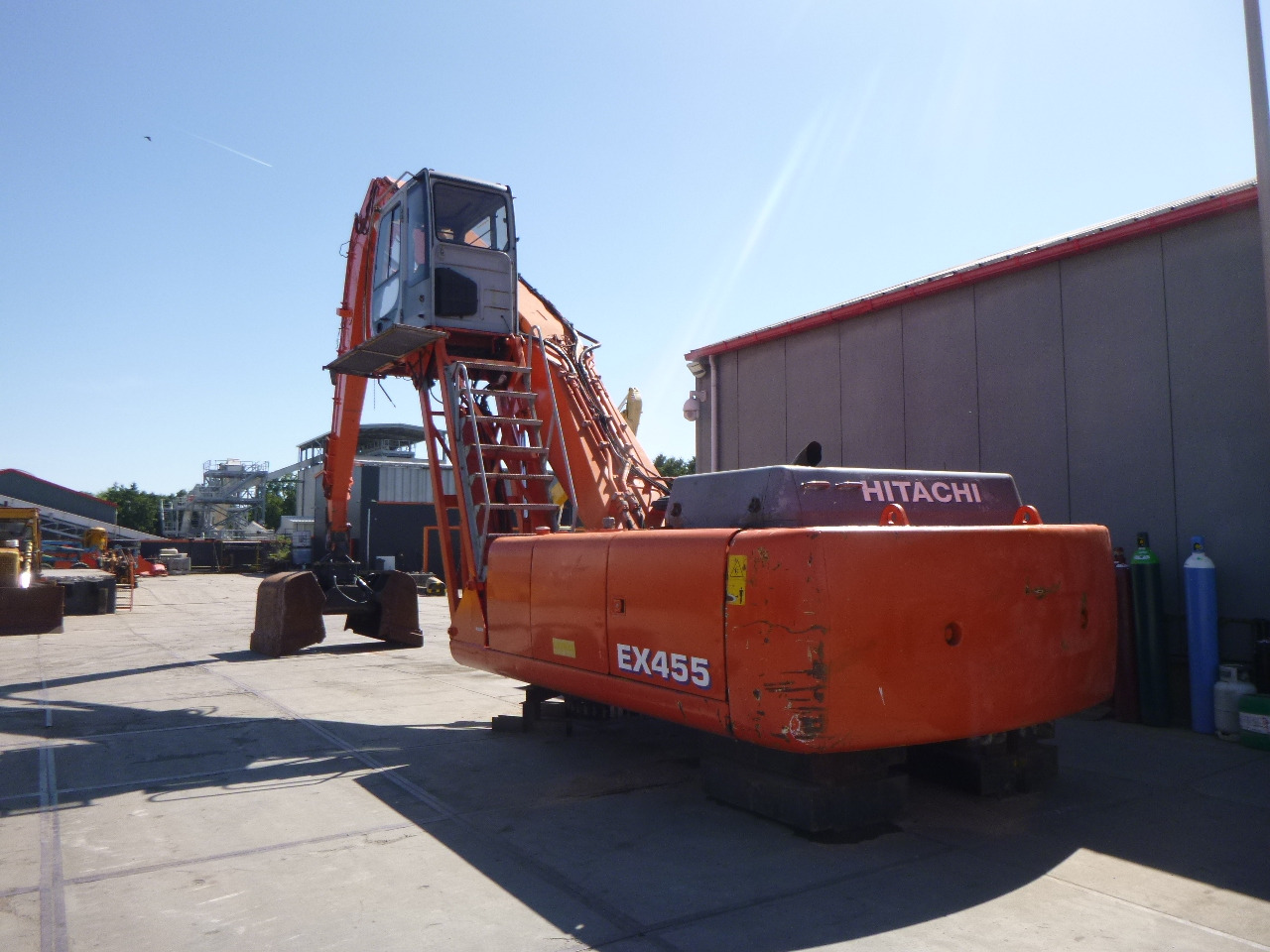 FIAT-HITACHI EX455 Stationary dock/ship material handler - Waste/ Industry handler: picture 3 FIAT-HITACHI EX455 Stationary dock/ship material handler - Waste/ Industry handler: picture 3