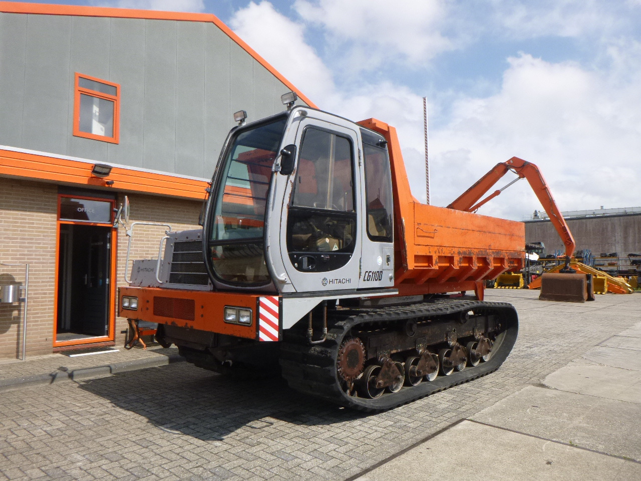HITACHI CG110D-SC - Crawler dumper: picture 2 HITACHI CG110D-SC - Crawler dumper: picture 2