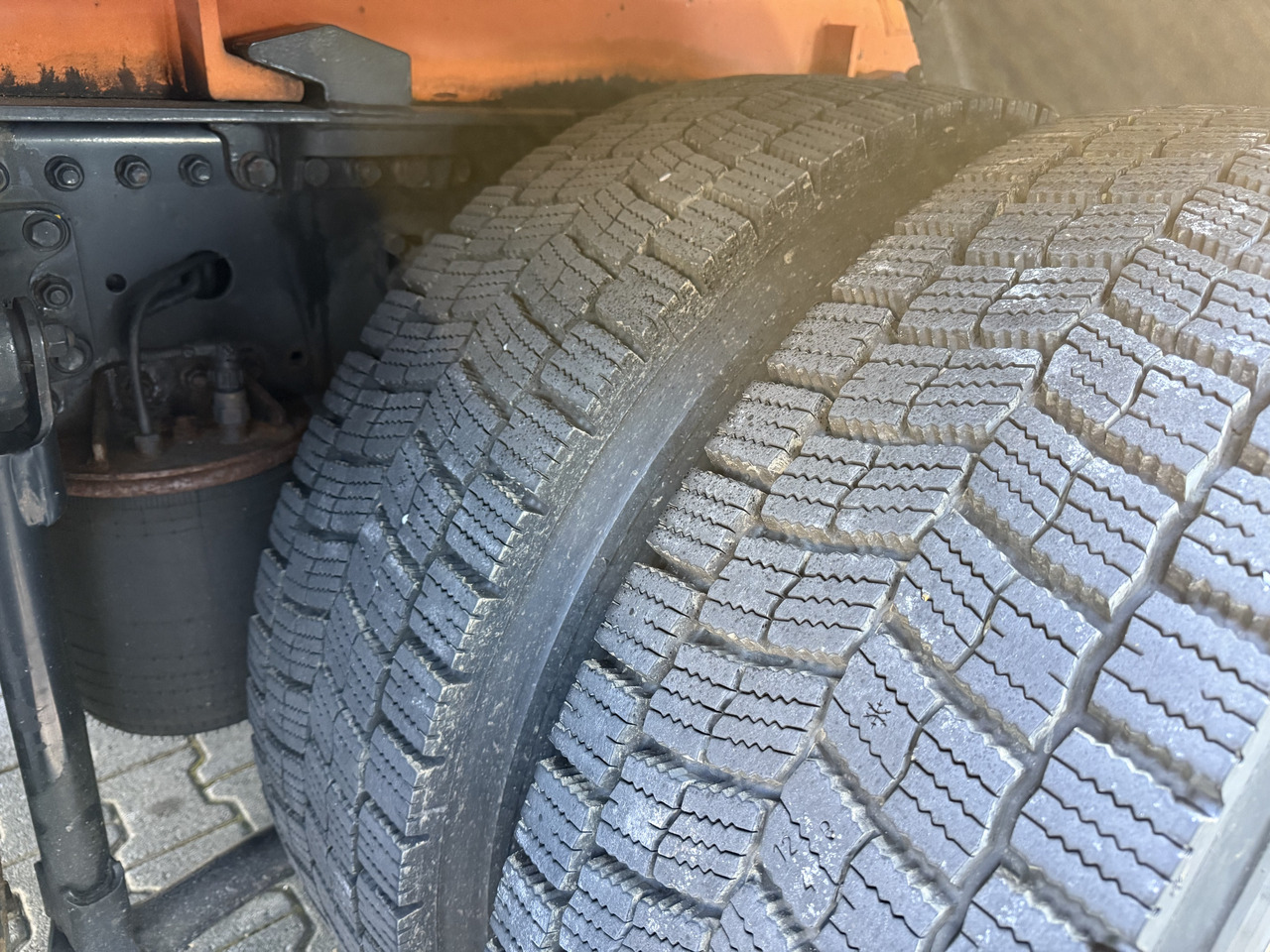 MAN TGS 28.400 6X4H-4 BL - Cab chassis truck, Crane truck: picture 5 MAN TGS 28.400 6X4H-4 BL - Cab chassis truck, Crane truck: picture 5