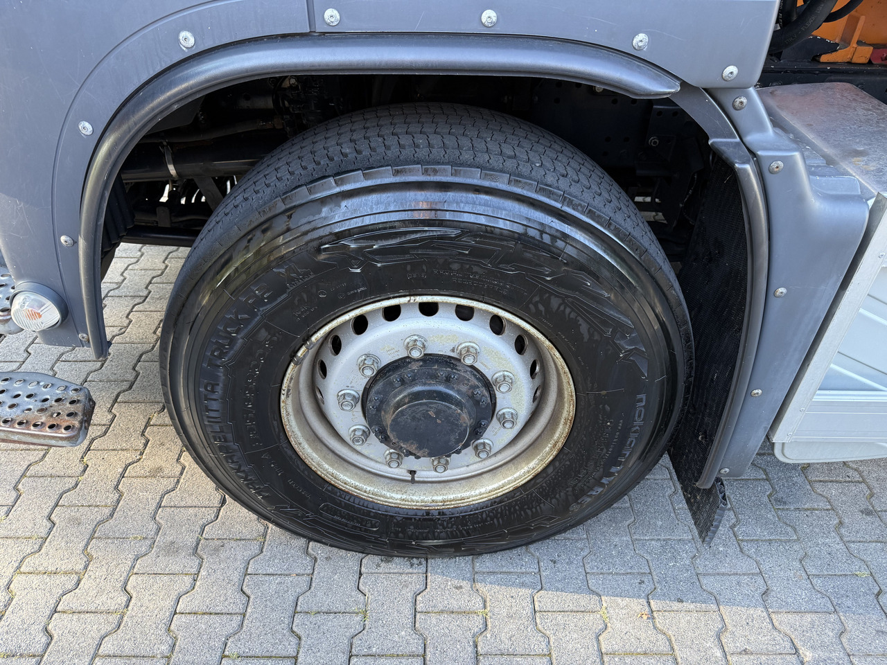 MAN TGS 28.400 6X4H-4 BL - Cab chassis truck, Crane truck: picture 4 MAN TGS 28.400 6X4H-4 BL - Cab chassis truck, Crane truck: picture 4