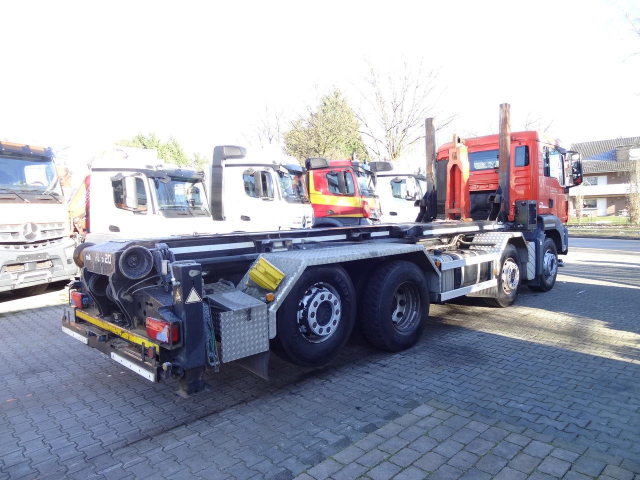 Hook lift truck MAN TGS 35.440 8X2 Haken/ Silosteller M-Tec: picture 13 Hook lift truck MAN TGS 35.440 8X2 Haken/ Silosteller M-Tec: picture 13