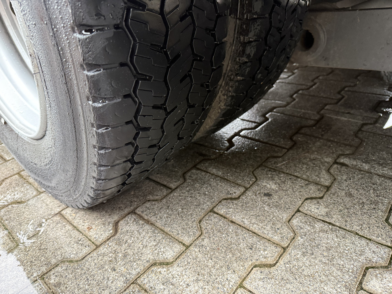 Mercedes-Benz Atego 1227 Kran MKG 96 - Dropside/ Flatbed truck, Crane truck: picture 3 Mercedes-Benz Atego 1227 Kran MKG 96 - Dropside/ Flatbed truck, Crane truck: picture 3