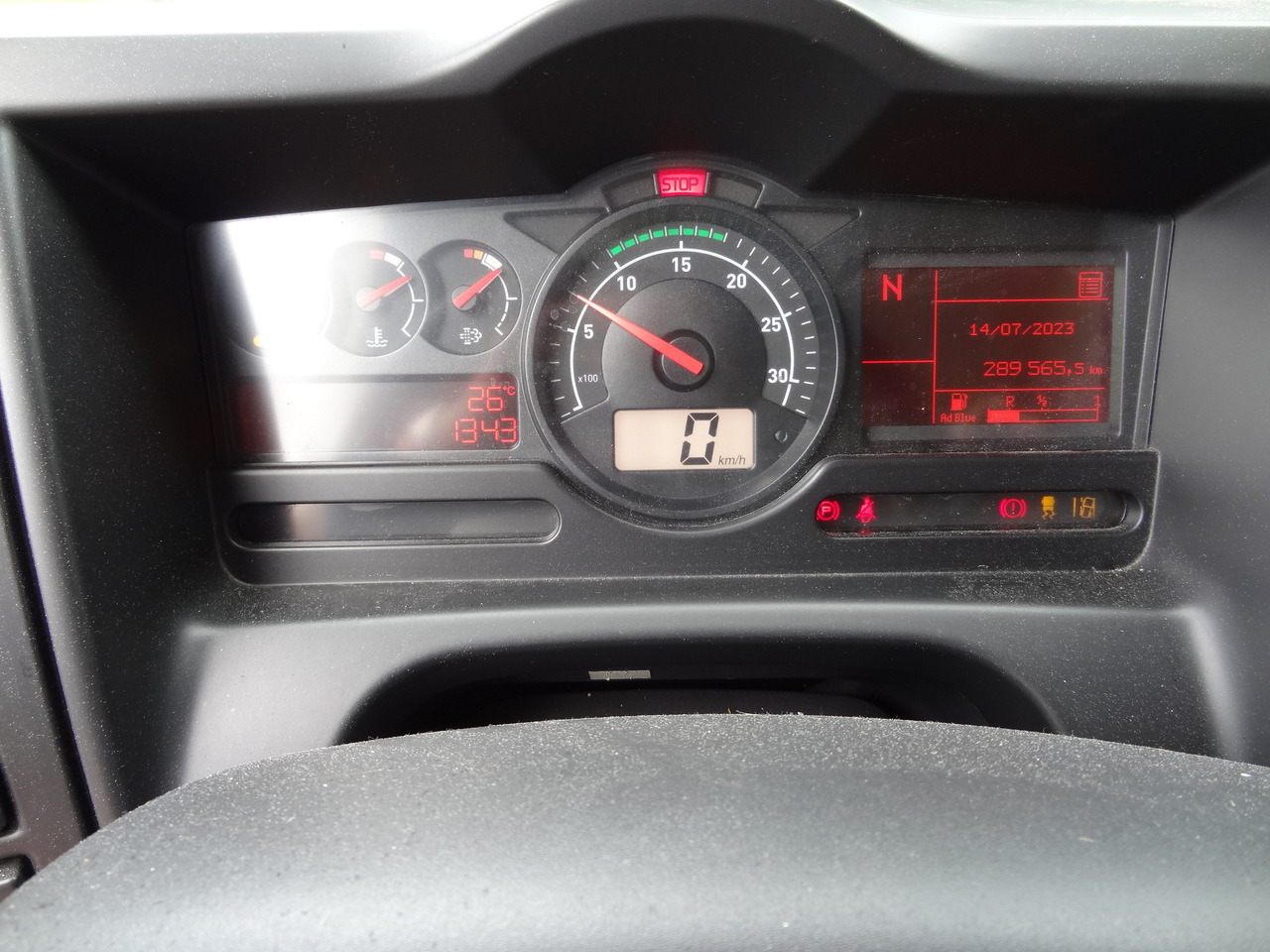 Box truck Renault D10.210 7m Koffer: picture 7 Box truck Renault D10.210 7m Koffer: picture 7