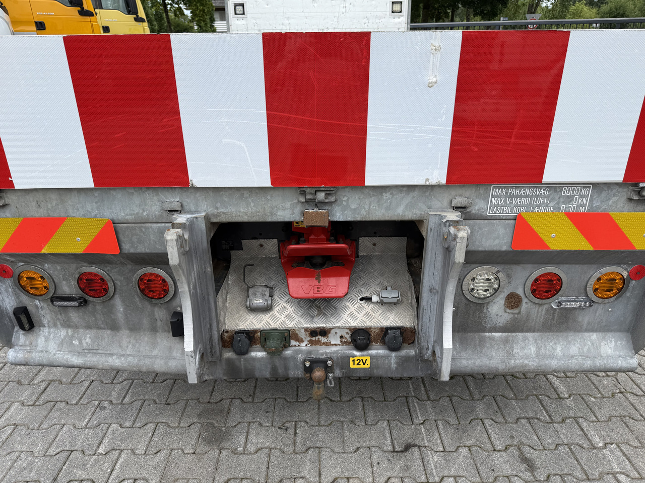 Volvo FL250.16 HMF 875 K3 - Dropside/ Flatbed truck, Crane truck: picture 2 Volvo FL250.16 HMF 875 K3 - Dropside/ Flatbed truck, Crane truck: picture 2