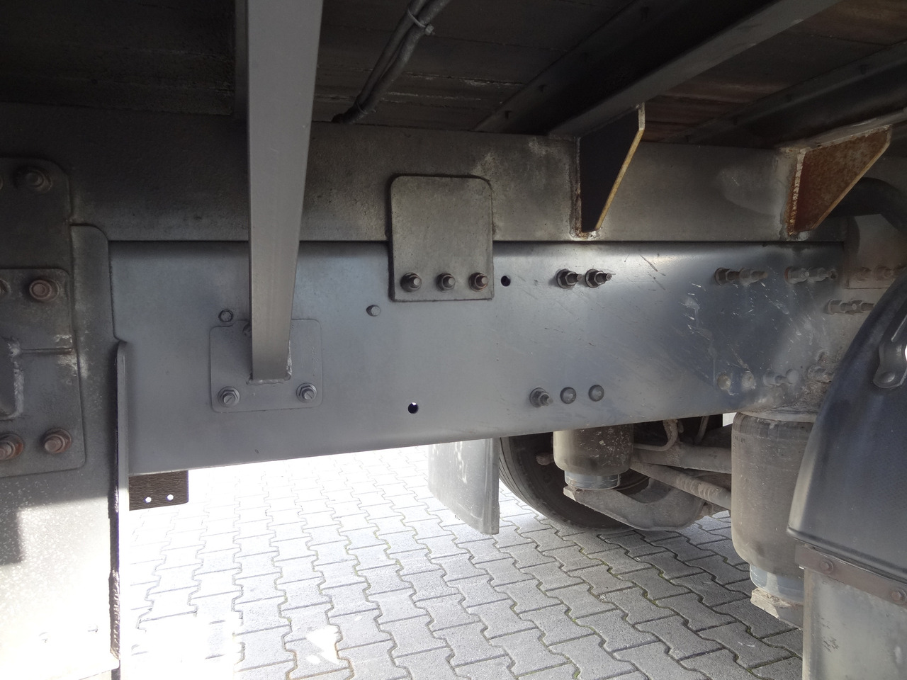 Volvo FM370 6X2*4 Kennis K14 Kran - Dropside/ Flatbed truck, Crane truck: picture 4 Volvo FM370 6X2*4 Kennis K14 Kran - Dropside/ Flatbed truck, Crane truck: picture 4