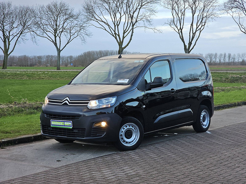 Citroën Berlingo 1.5 L1 Navi Euro6 NAP! - Box van: picture 2 Citroën Berlingo 1.5 L1 Navi Euro6 NAP! - Box van: picture 2