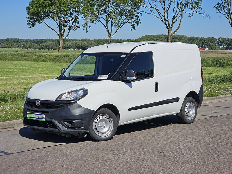 Fiat Doblò CARGO 1.6 - Small van: picture 2 Fiat Doblò CARGO 1.6 - Small van: picture 2
