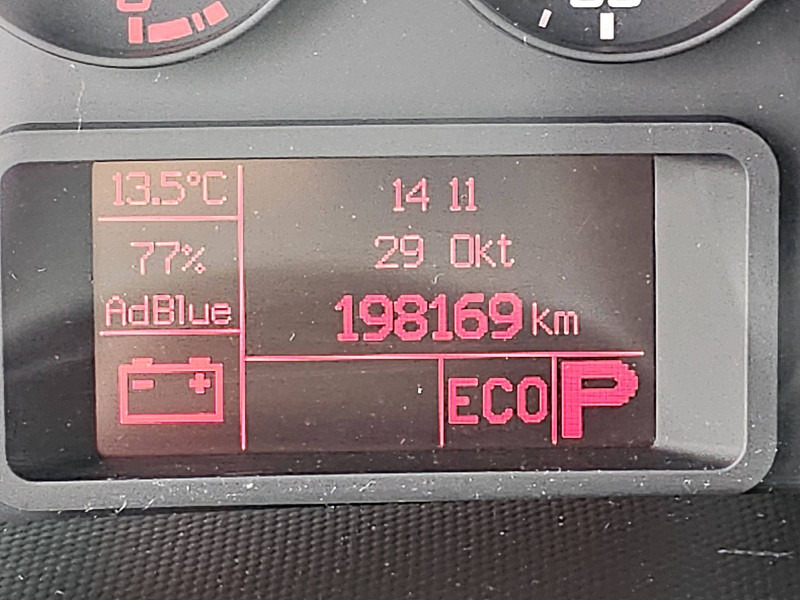 Flatbed van Iveco Daily 35S18 L4 ac automaat EURO6: picture 9