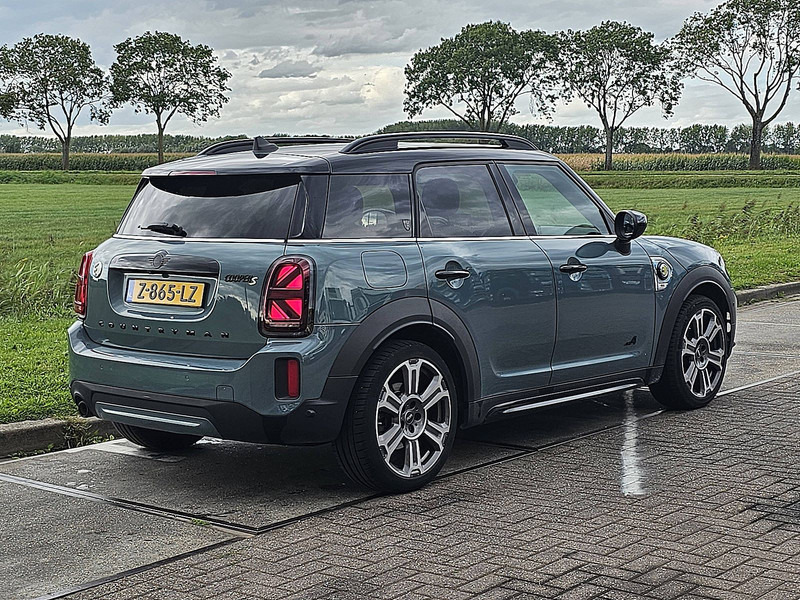 MINI Countryman Cooper ALL4 Head-Up! - Car: picture 3 MINI Countryman Cooper ALL4 Head-Up! - Car: picture 3