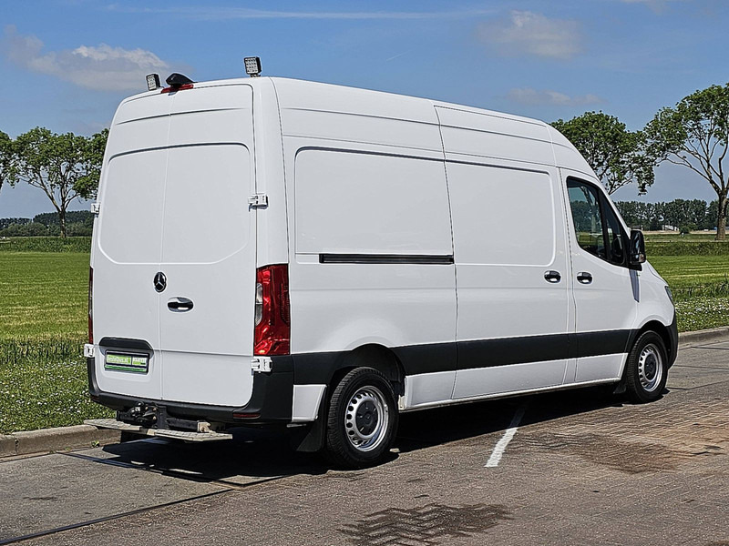 Mercedes-Benz Sprinter 314 L2H2 Navi Trekhaak! - Panel van: picture 3 Mercedes-Benz Sprinter 314 L2H2 Navi Trekhaak! - Panel van: picture 3