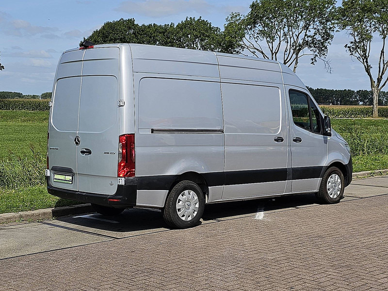 Mercedes-Benz Sprinter 315 L2H2 Mbux Automaat! - Small van: picture 3 Mercedes-Benz Sprinter 315 L2H2 Mbux Automaat! - Small van: picture 3