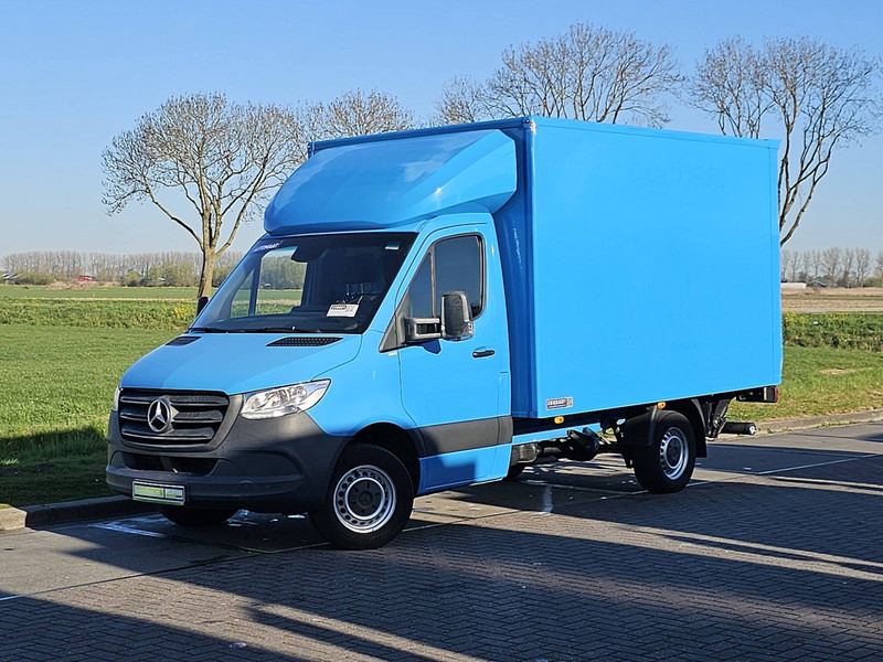 Mercedes-Benz Sprinter 316 Bakwagen Laadklep! - Box van: picture 2 Mercedes-Benz Sprinter 316 Bakwagen Laadklep! - Box van: picture 2